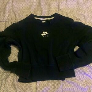 Cropped sweatshirt